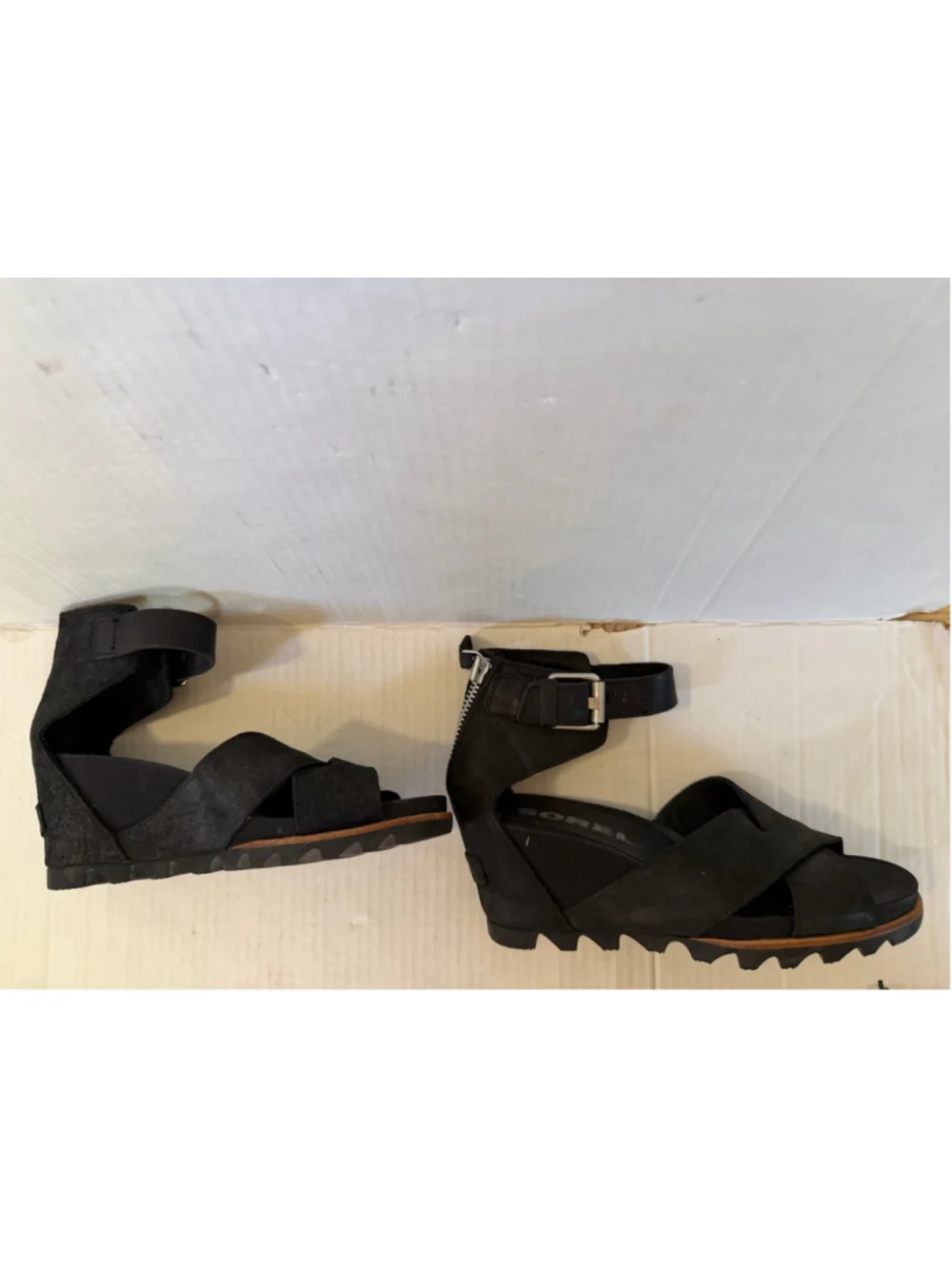 Sorel Joanie II Black Leather Ankle Strap Wedge Sandals Women’s Size 7
